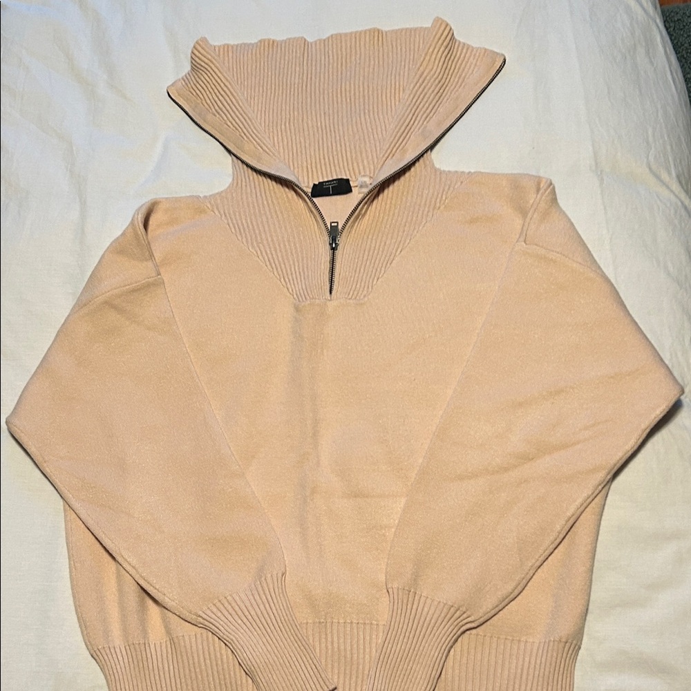 Tahari Woman’s Tan Zip-Up Sweater